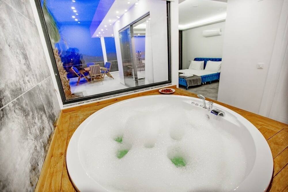 Photo of Bathroom in Patara