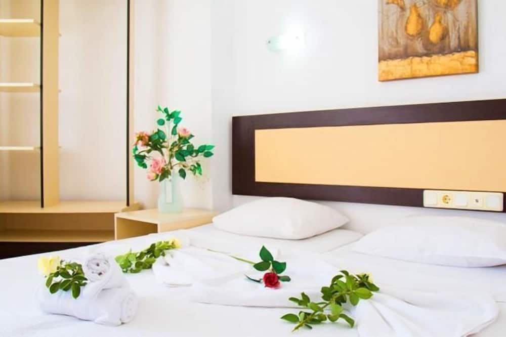 Photo of Bedroom in Sarimsakli