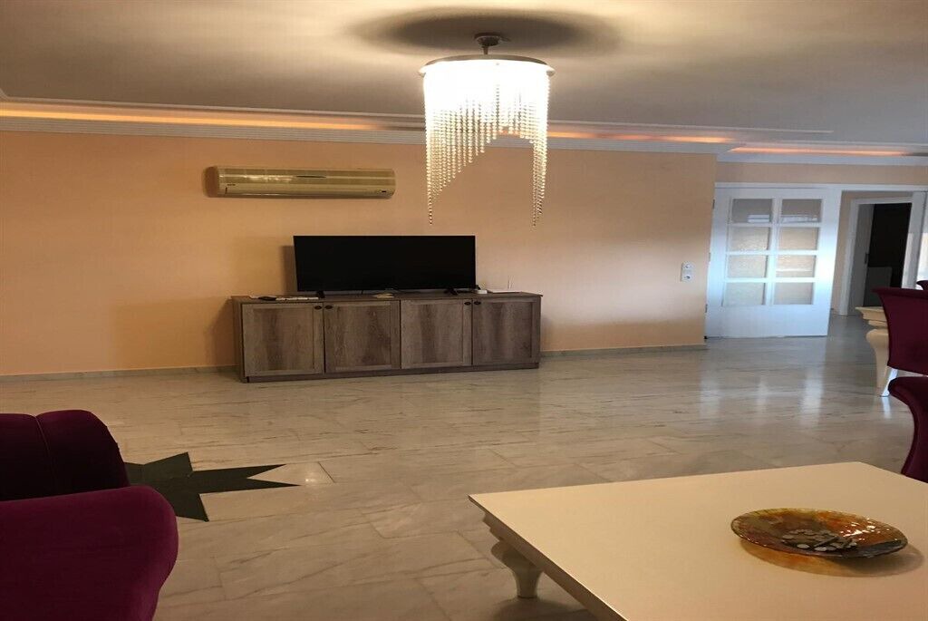 Photo of Livingroom in Seki