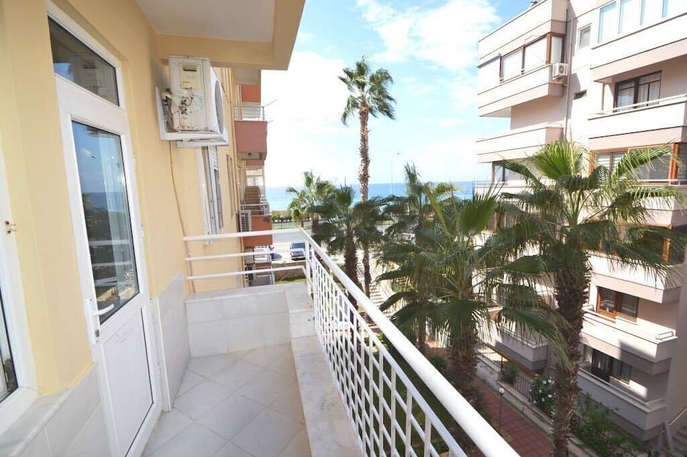 Photo of Patio Balcony in Seki