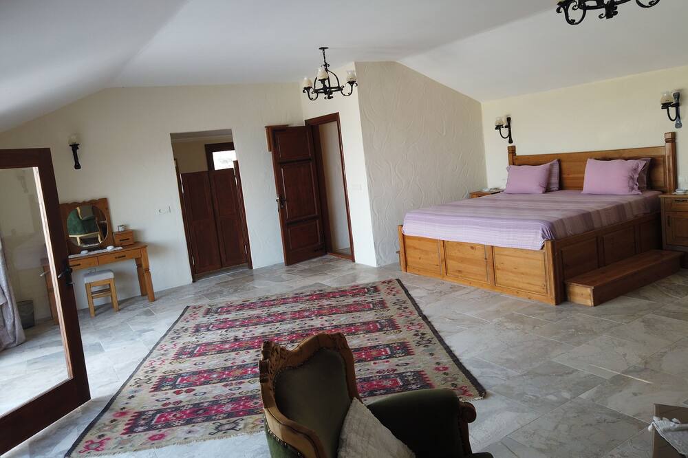Photo of Bedroom in Uzunyurt