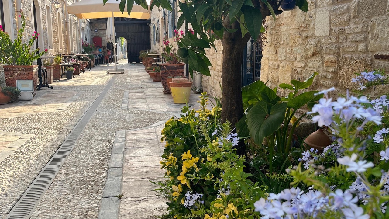 Photo of Outdoor in Yenifoca
