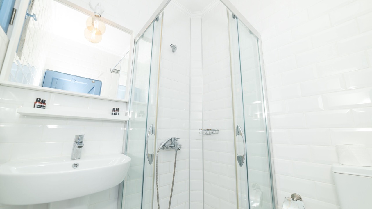 Photo of Bathroom in Golturkbuku