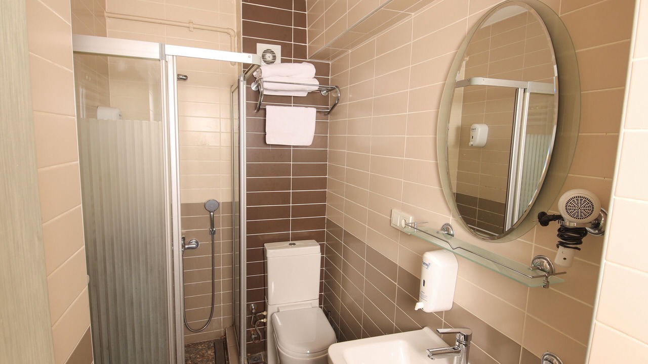 Photo of Bathroom in Cumhuriyet