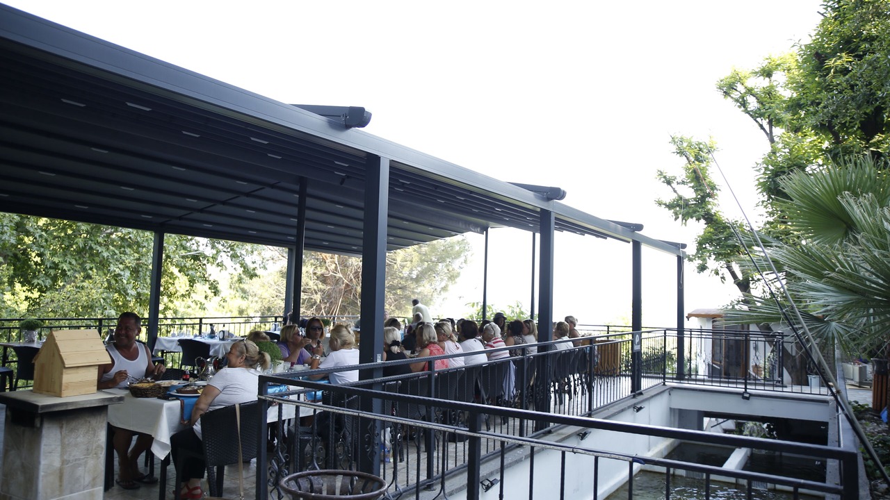 Photo of Patio Balcony in Altinoluk
