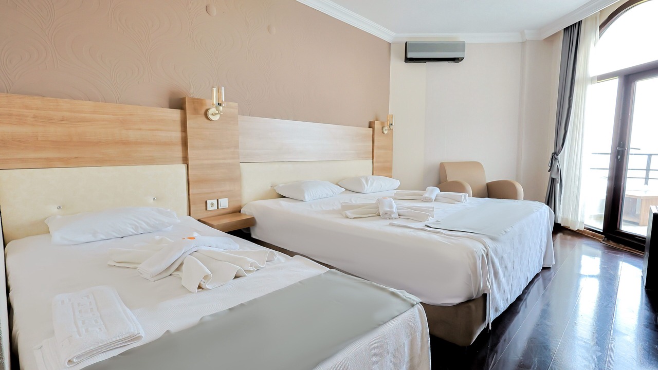 Photo of Bedroom in Altinoluk