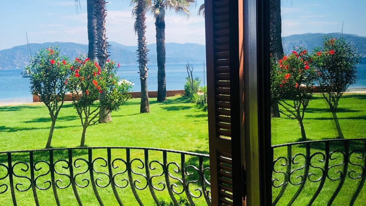 Photo of Patio Balcony in Kumlubuk