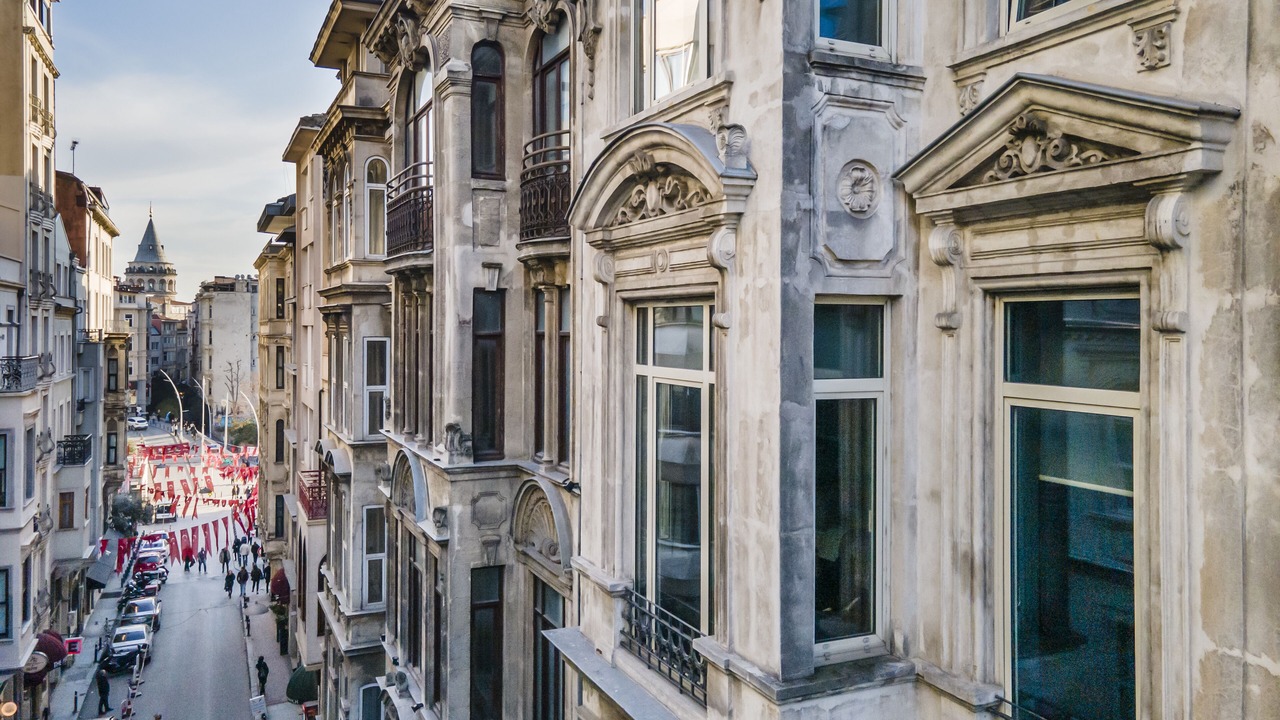 Photo of Outdoor in Pera