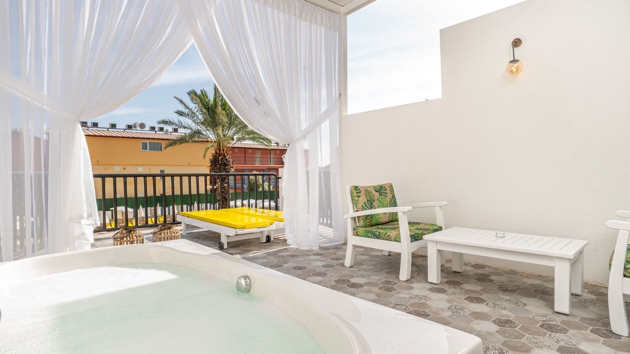 Photo of Bedroom in Oludeniz City Center