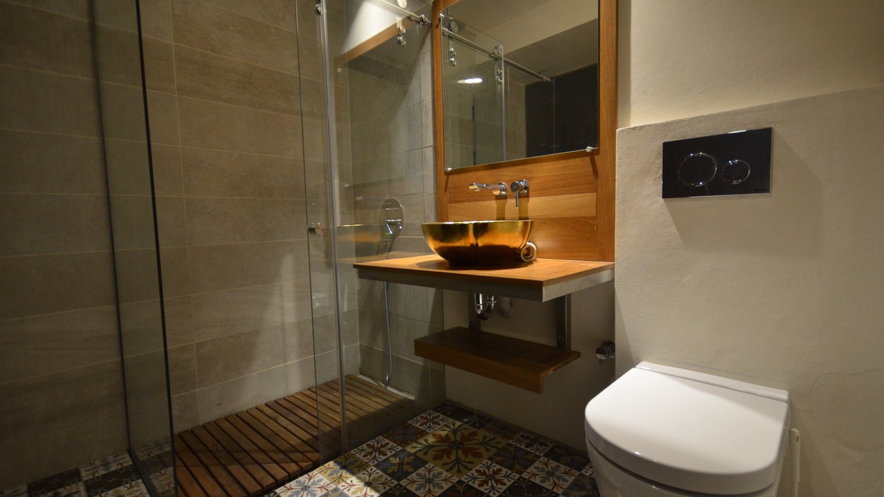 Photo of Bathroom in Karakoy