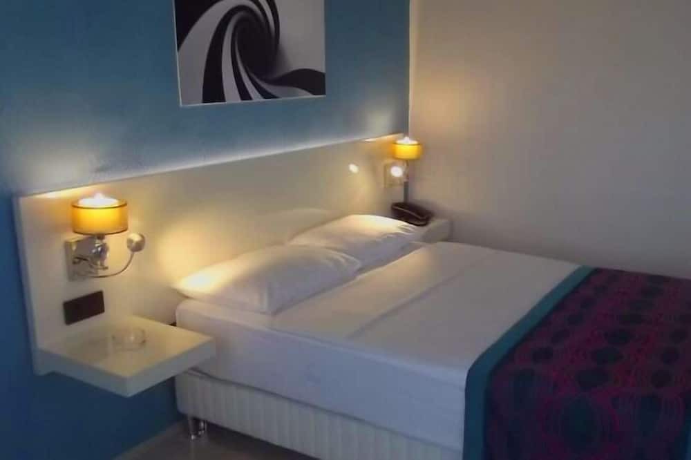 Photo of Bedroom in Aliaga