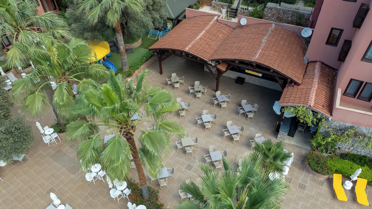 Photo of Patio Balcony in Oludeniz City Center