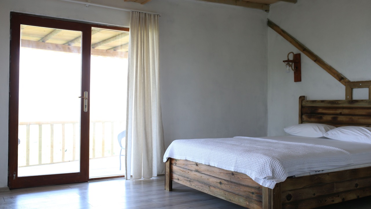 Photo of Bedroom in Behram
