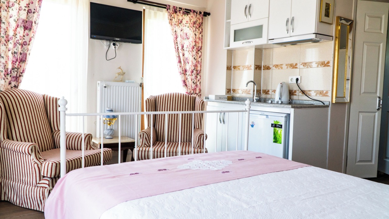 Photo of Bedroom in Ezine