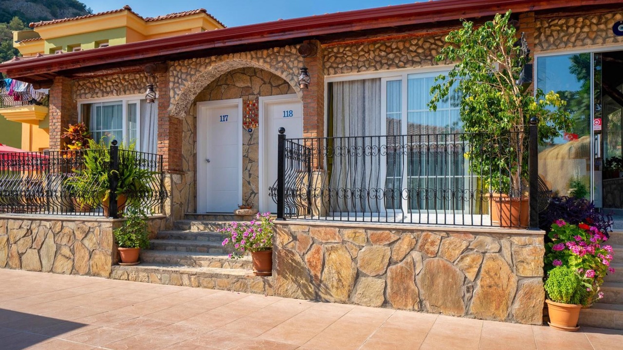 Photo of Patio Balcony in Oludeniz City Center