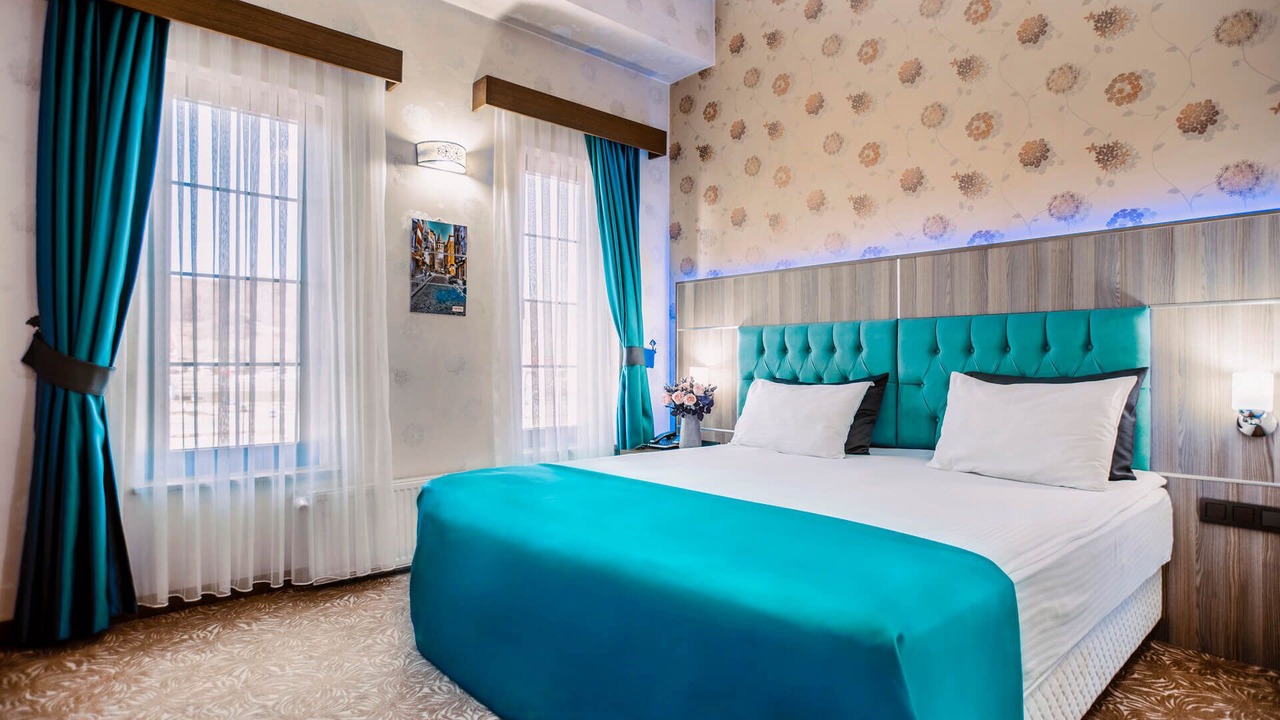 Photo of Bedroom in Elmalik