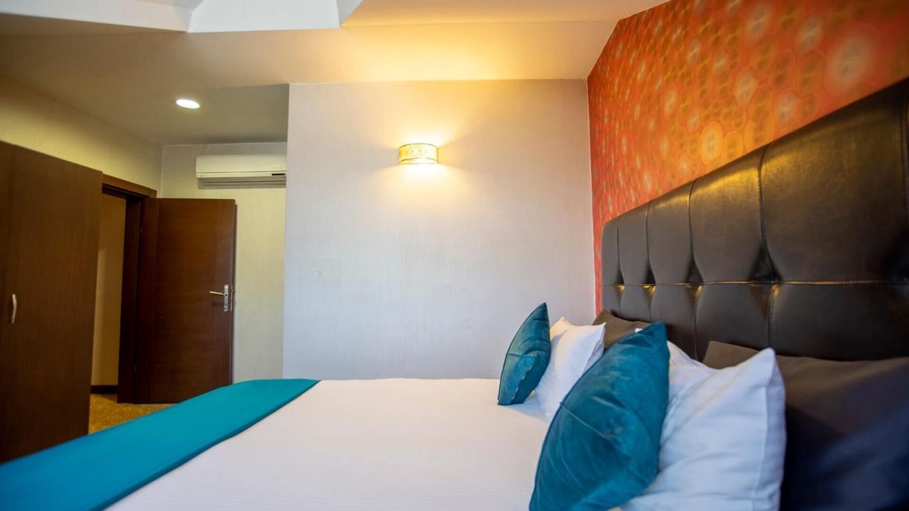 Photo of Bedroom in Elmalik