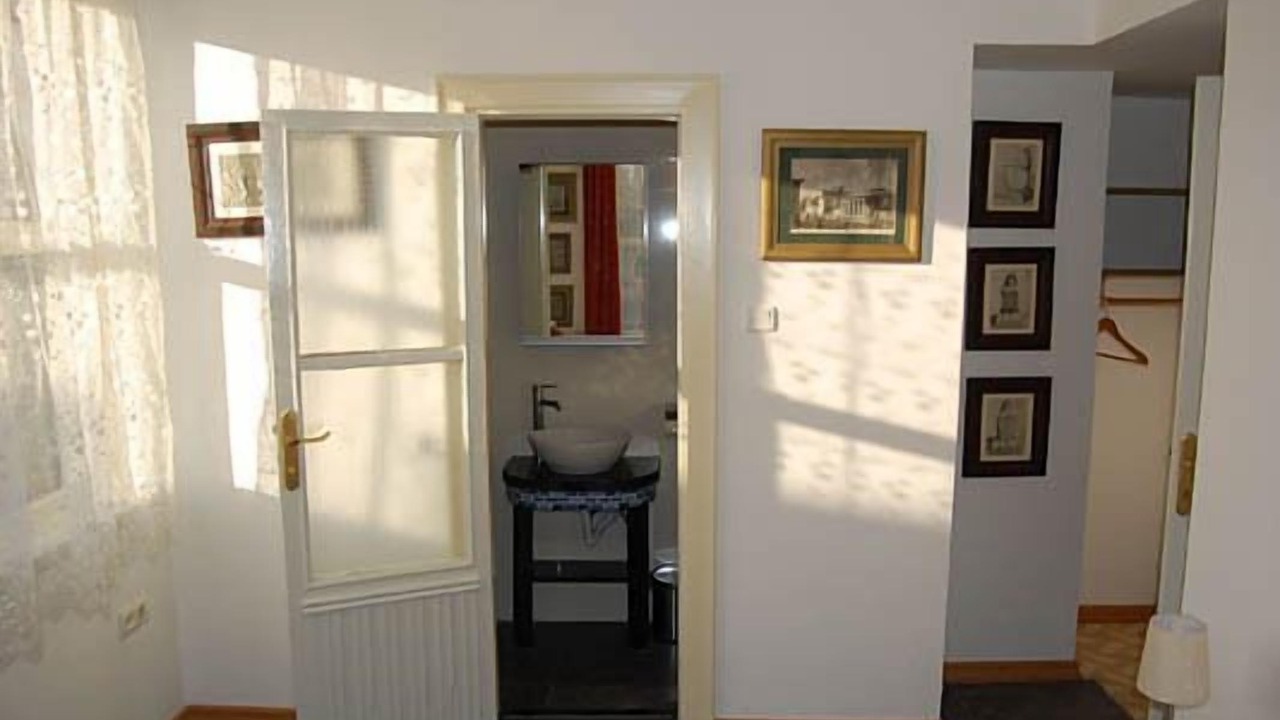 Photo of Bedroom in Kaleici