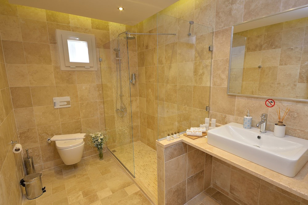 Photo of Bathroom in Ildır Koyu