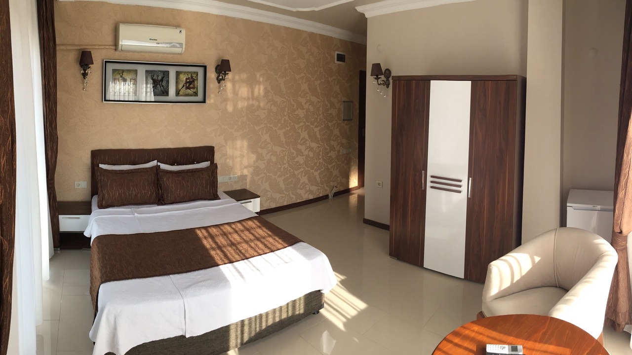 Photo of Bedroom in Ezine