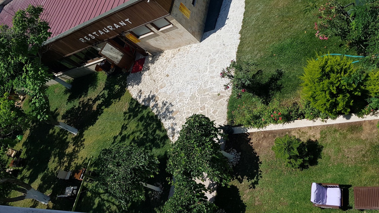 Photo of Outdoor in Ezine