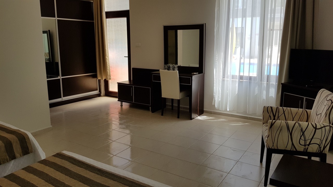 Photo of Bedroom in Ezine