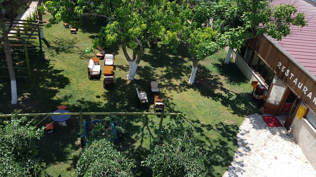 Photo of Outdoor in Ezine