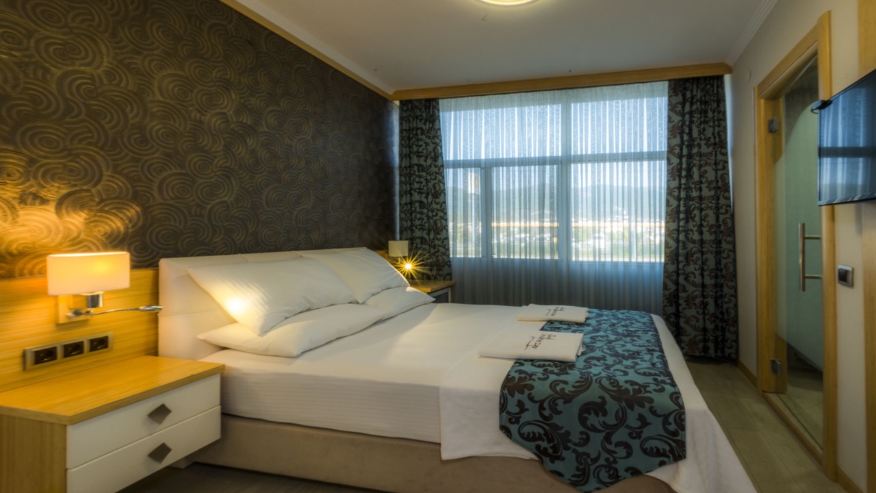 Photo of Bedroom in Akcay