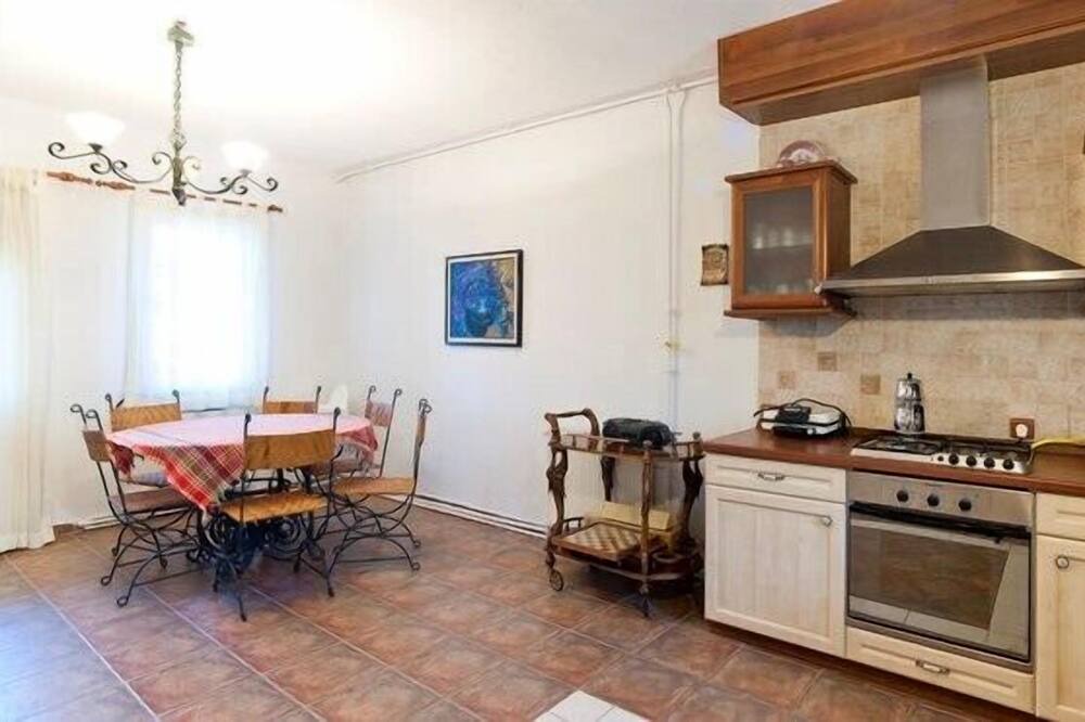 Photo of Kitchen in Anadolu Kavagı Mahallesi