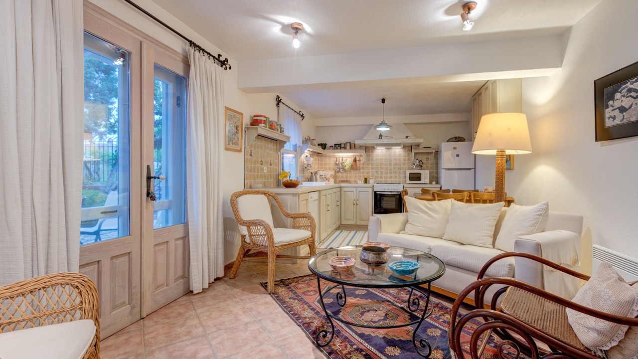 Photo of Livingroom in Ayvalik