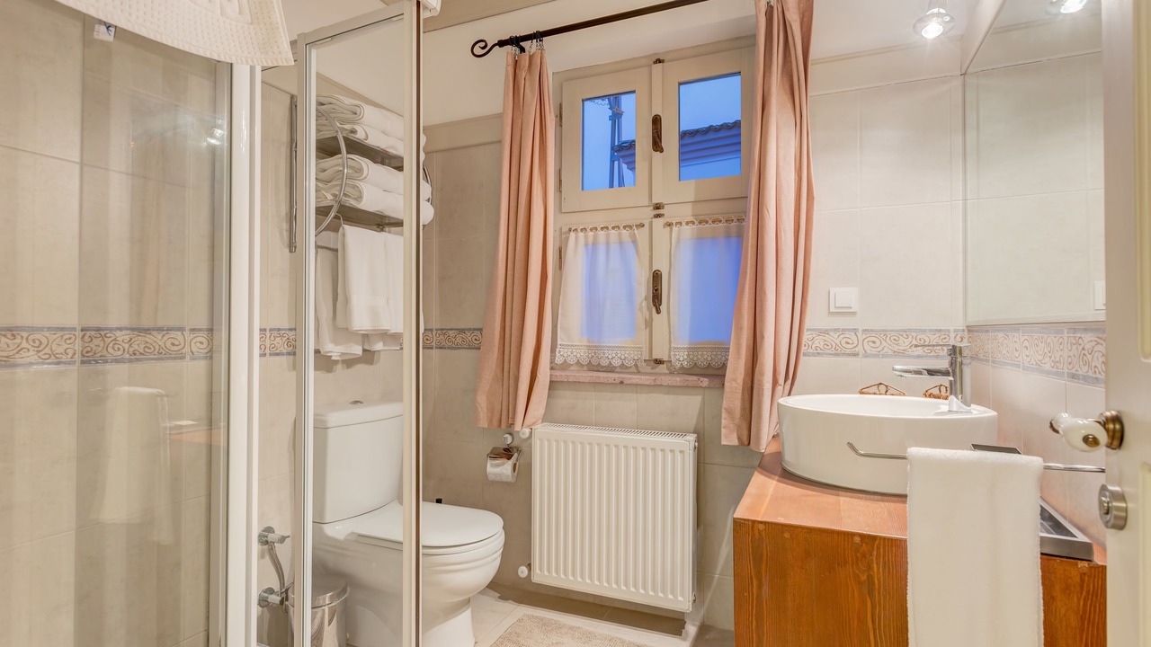 Photo of Bathroom in Ayvalik