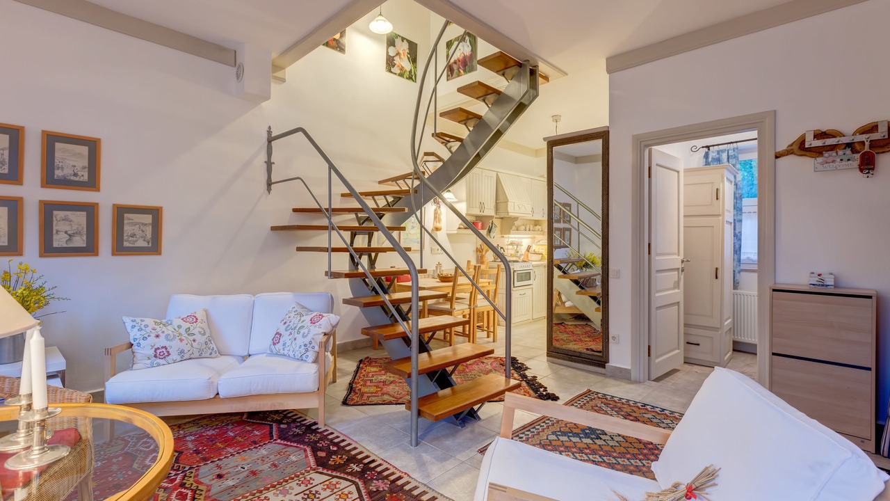 Photo of Livingroom in Ayvalik