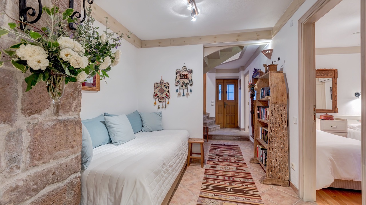 Photo of Livingroom in Ayvalik