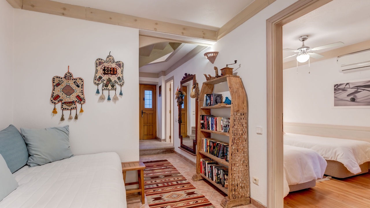 Photo of Livingroom in Ayvalik