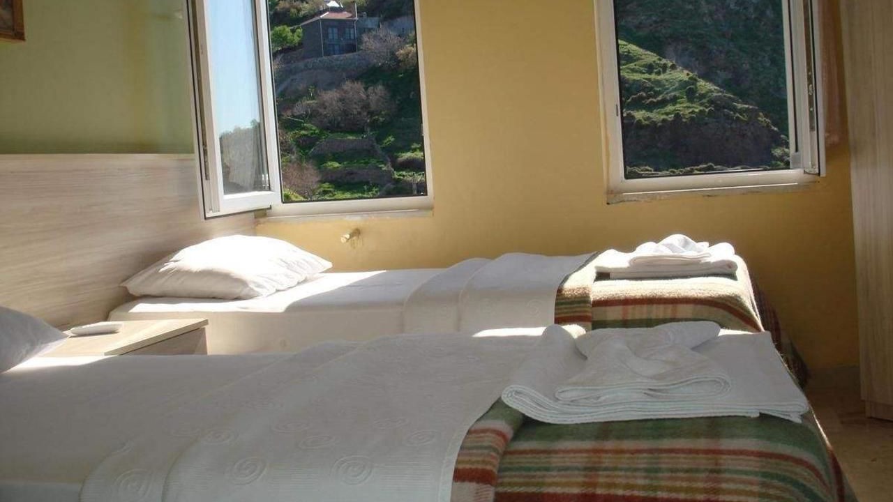 Photo of Bedroom in Babakale