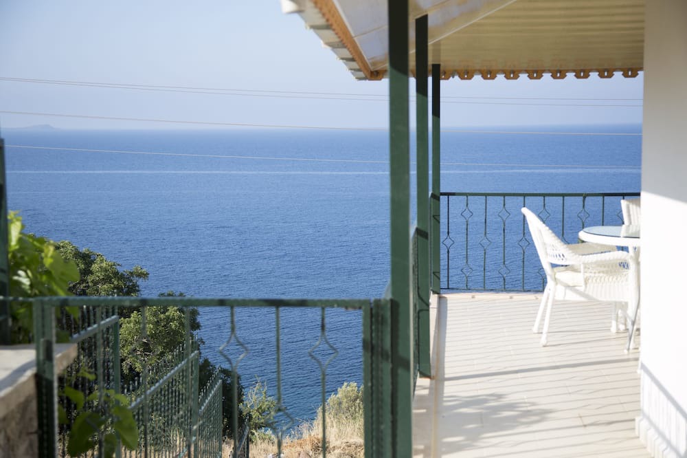 Photo of Patio Balcony in Candarli