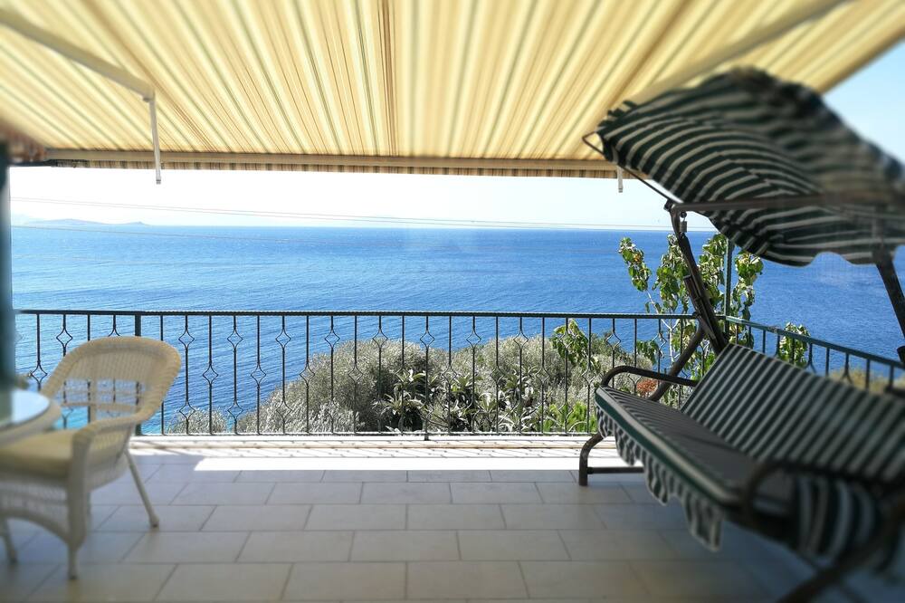 Photo of Patio Balcony in Candarli