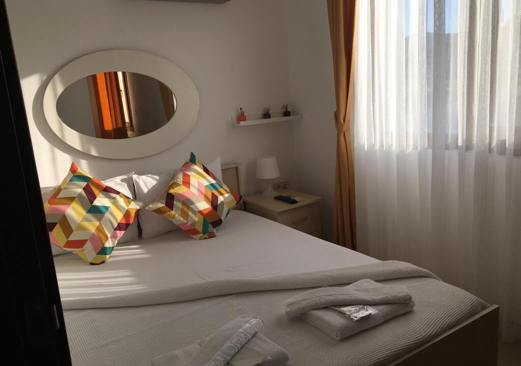 Photo of Bedroom in Yenifoca
