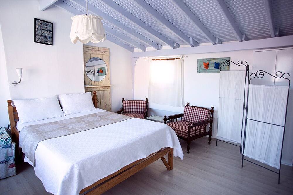 Photo of Bedroom in Bozcaada