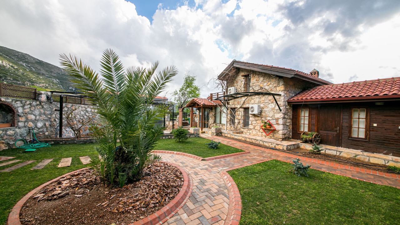 Photo of Outdoor in Avlana