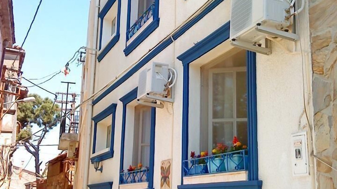 Photo of Buildings in Ayvalik City Center