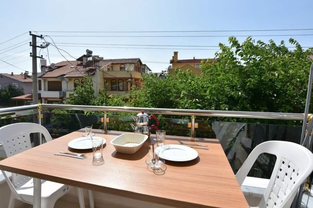 Photo of Patio Balcony in Oren Mahallesi