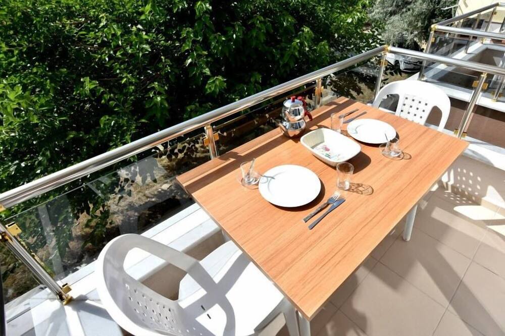 Photo of Patio Balcony in Oren Mahallesi