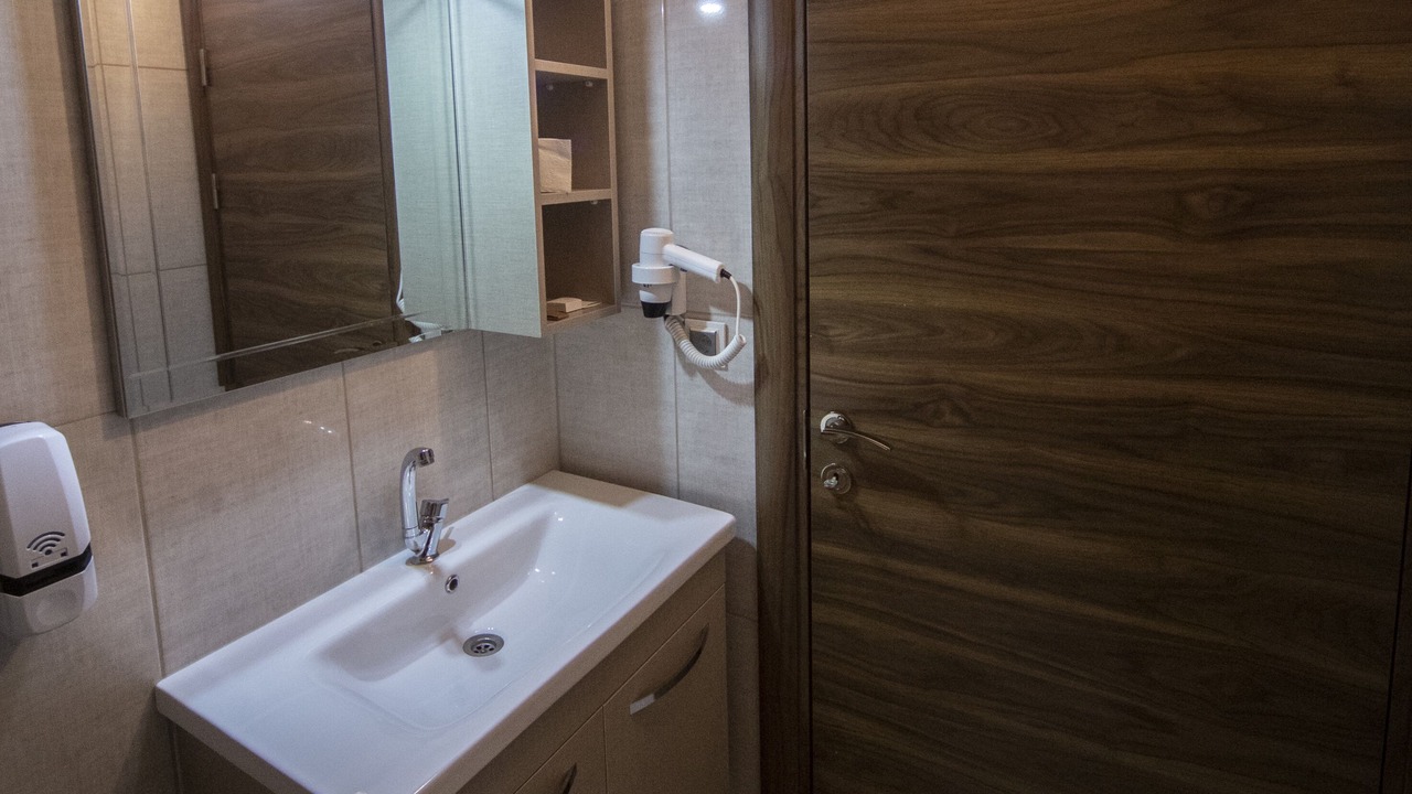 Photo of Bathroom in Gonen