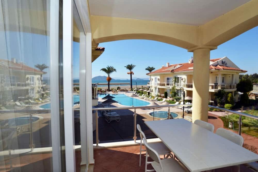 Photo of Patio Balcony in Fethiye City Center