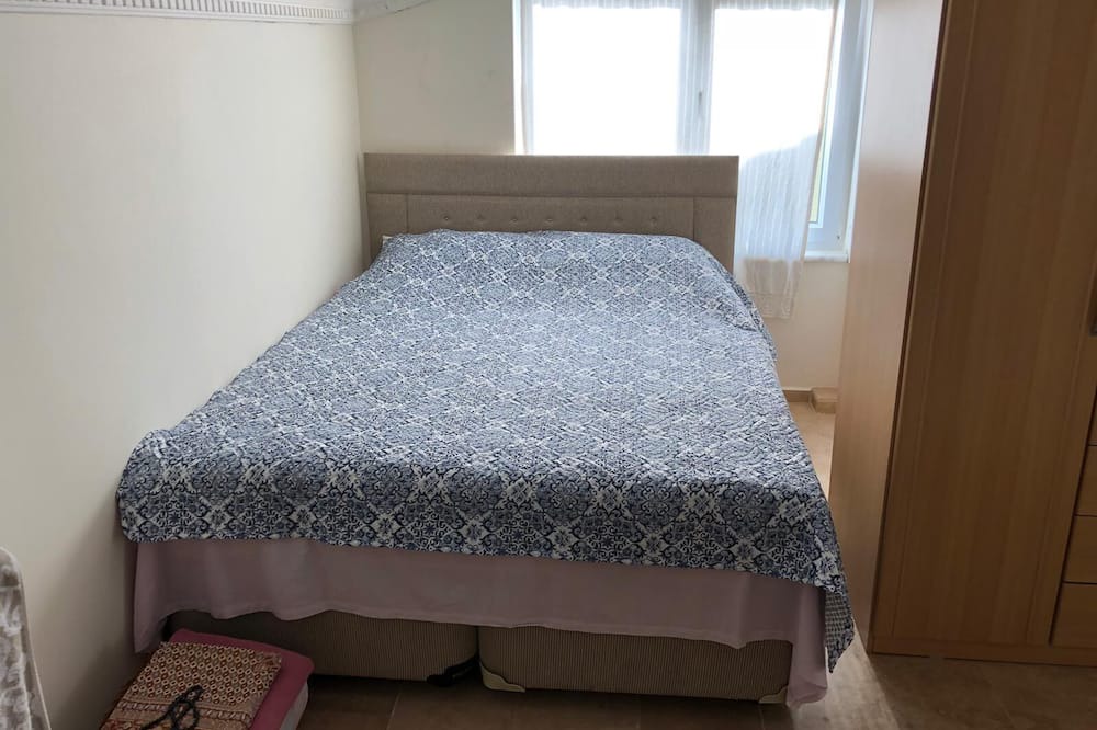 Photo of Bedroom in Seki