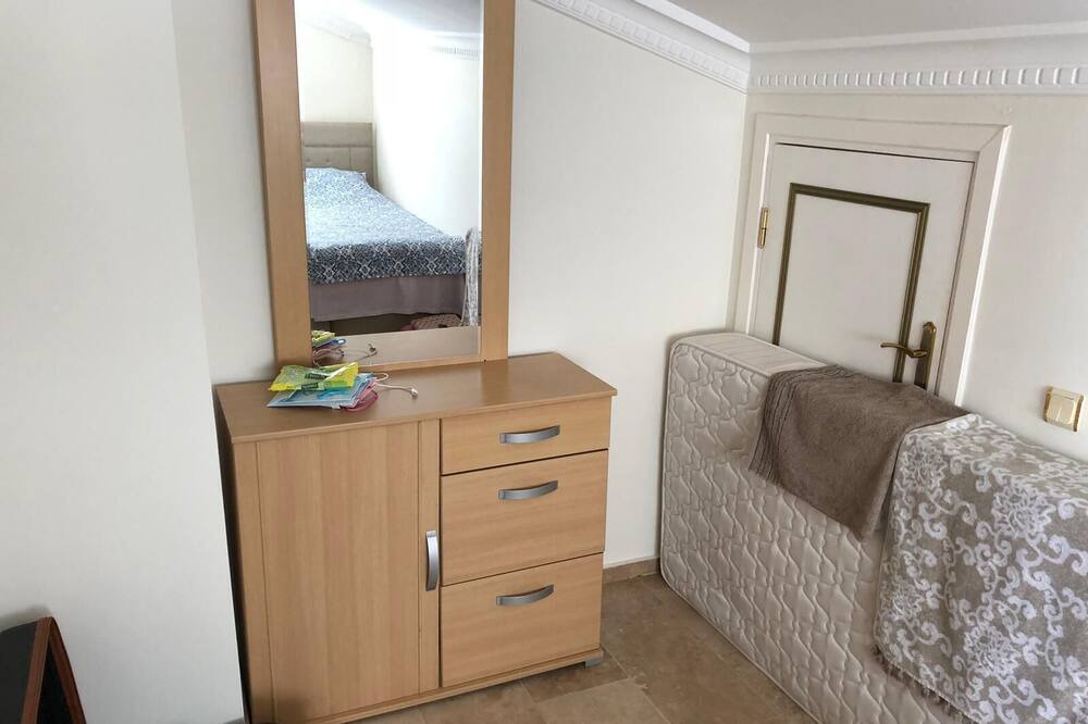 Photo of Bedroom in Seki