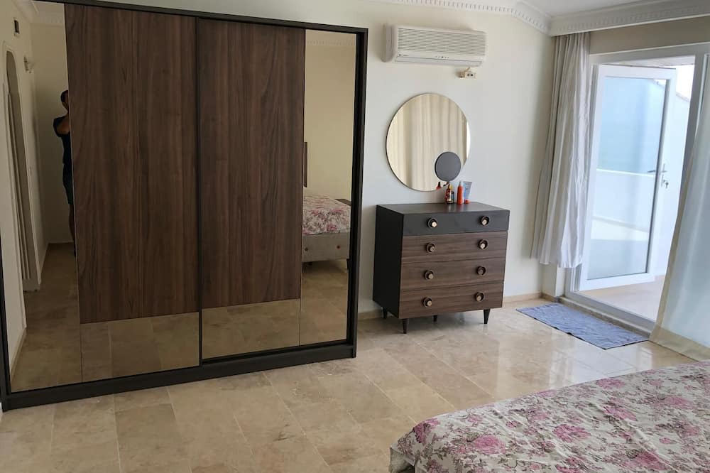 Photo of Bedroom in Seki