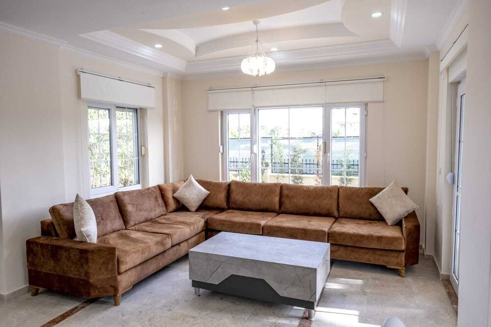 Photo of Livingroom in Belek