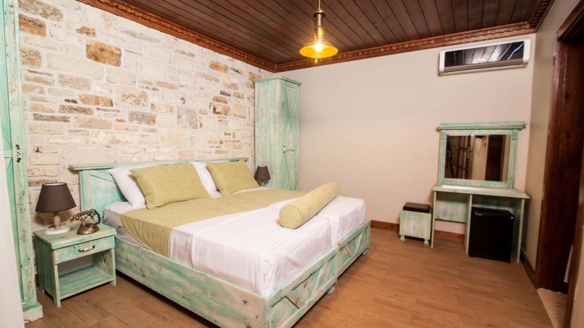 Photo of Bedroom in Yenifoca